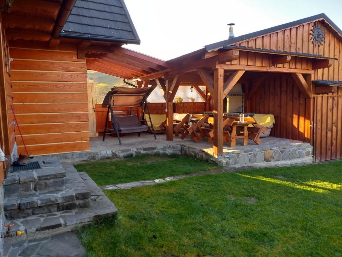 Villa Drevenica Deni Osturna Exterior foto