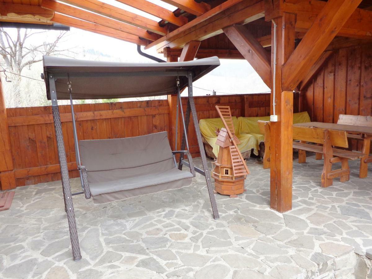 Villa Drevenica Deni Osturna Exterior foto